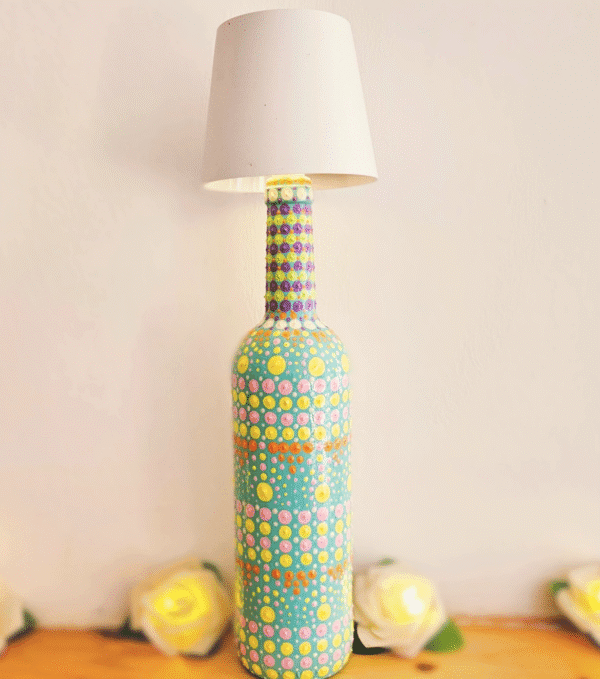 Decorative dotted bottle lamp.