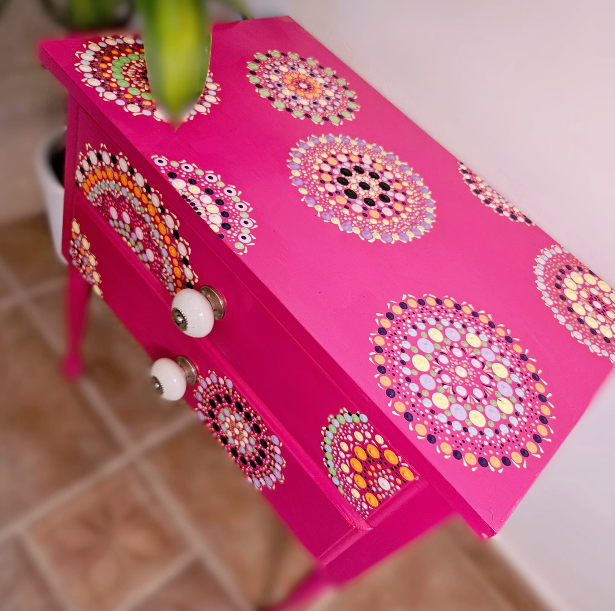 Pink mandala dotted furniture.